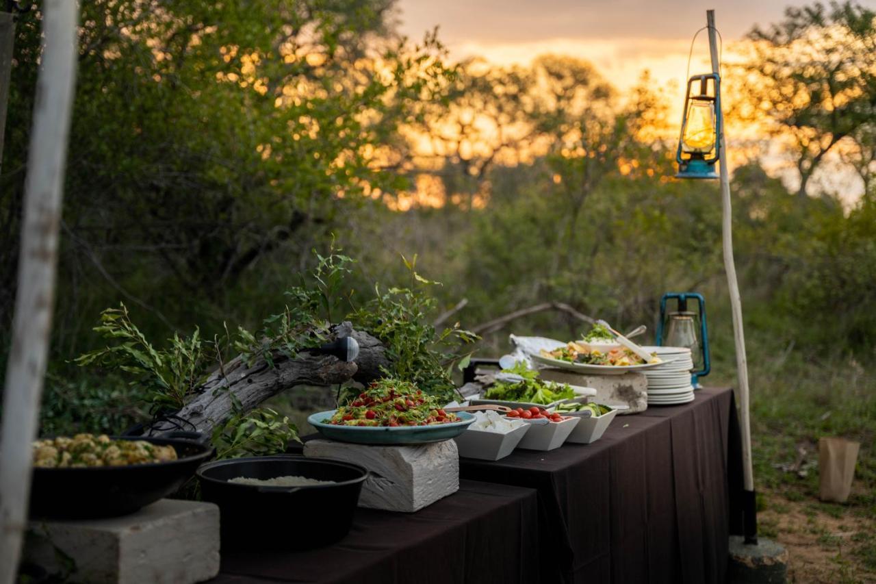 שמורת ת'ורניבוש Thornybush Game Lodge מראה חיצוני תמונה